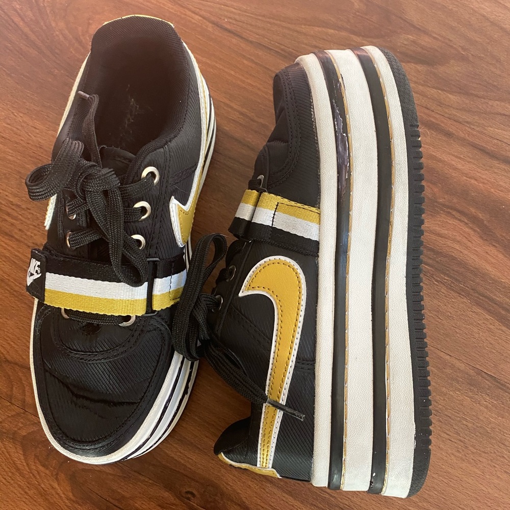 Nike af1 platform sneakers